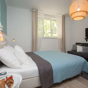  Apartment Billie